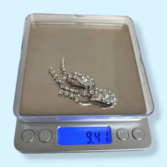 (2/$20) Vintage Dangling Rhinestone Earrings - Picture 6 of 6